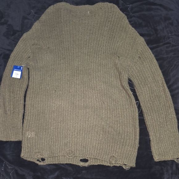 Distressed Sweater - Picture 2 of 2